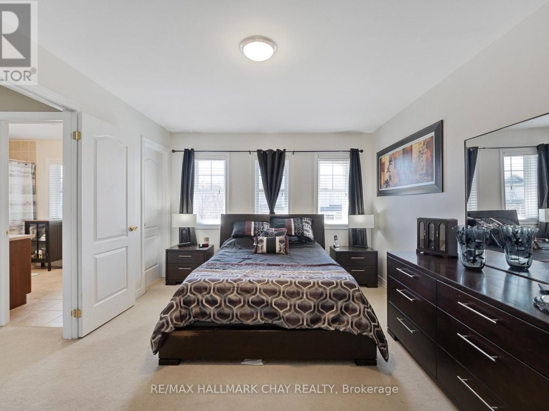 5 800 West Ridge Boulevard, Orillia