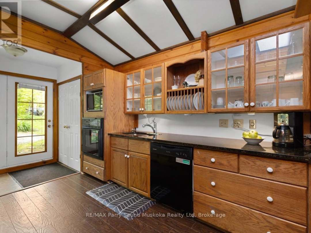 49 Bayshore Drive, Clear Lake