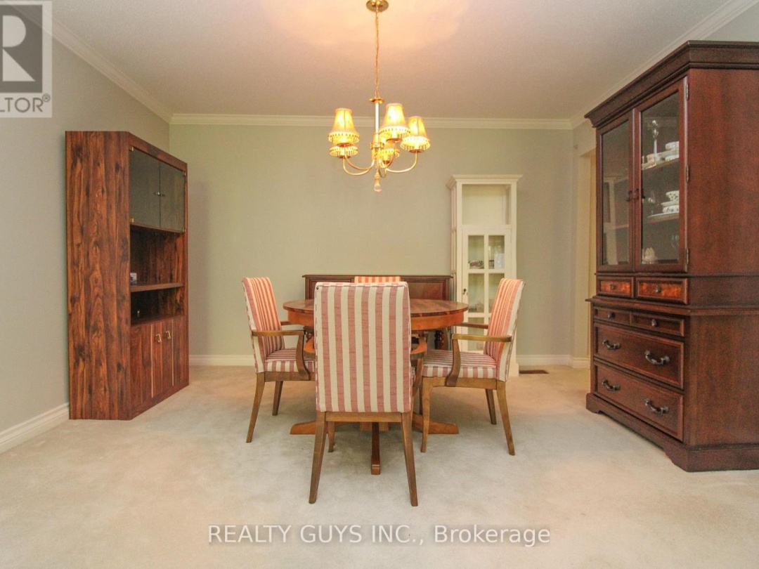 #204 - 200 EAST STREET S, 