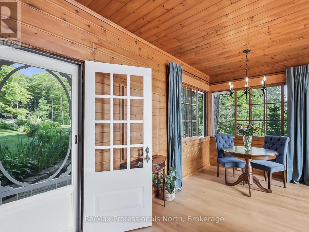 95 PEN LAKE POINT ROAD, 