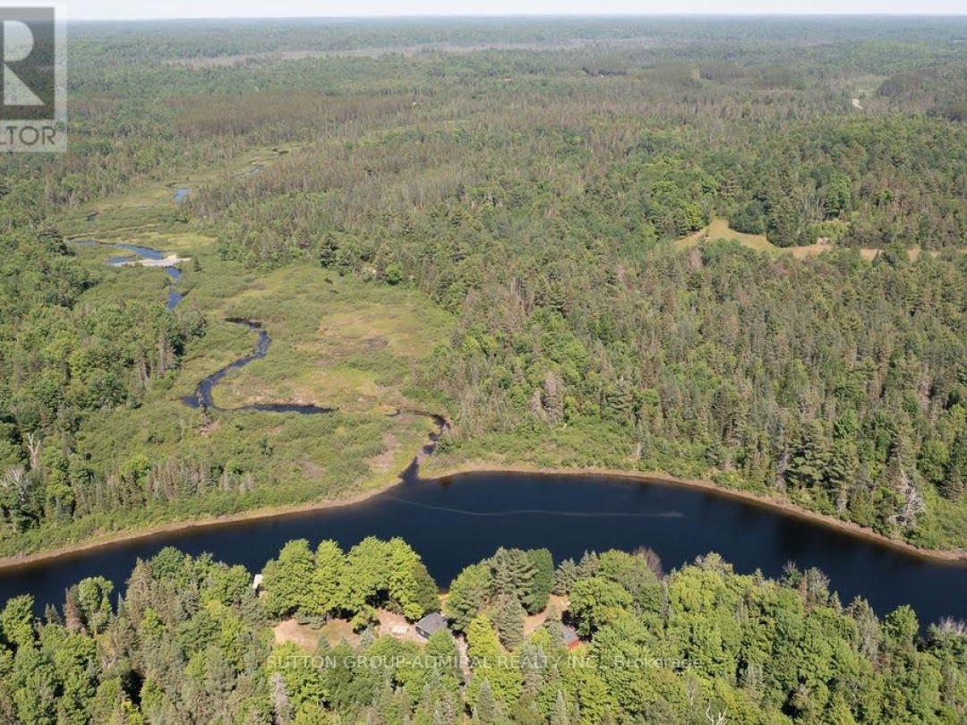 1047 Colony Trail, Lake Muskoka