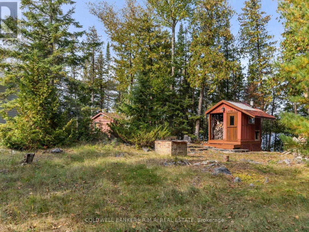 701 ISLAND 7, Crystal Lake