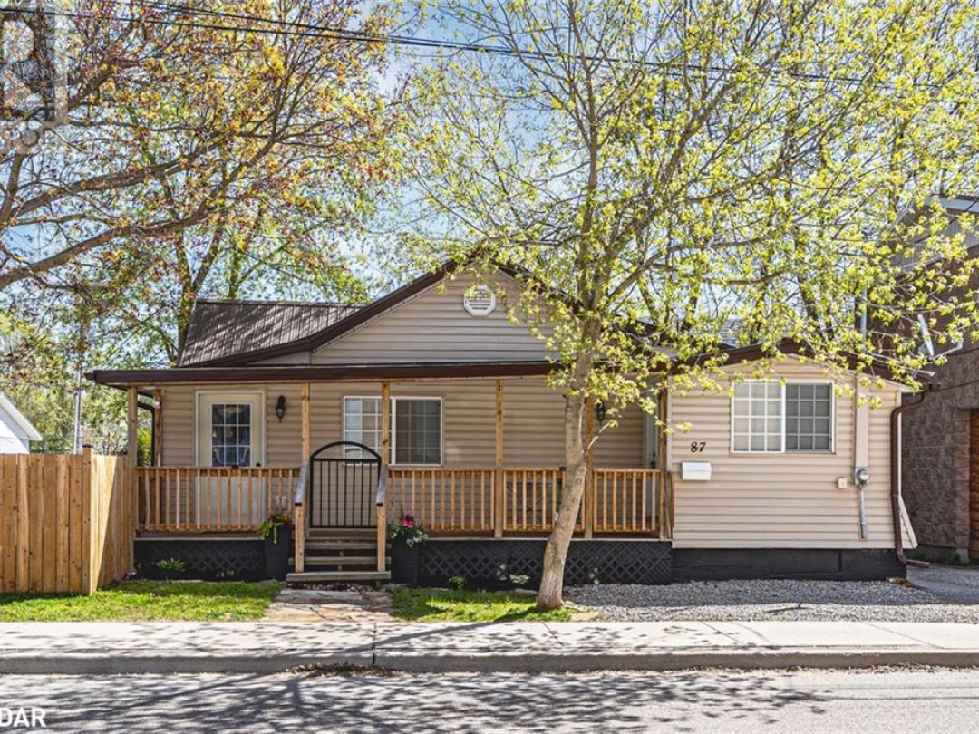 87 Victoria Street, Orillia
