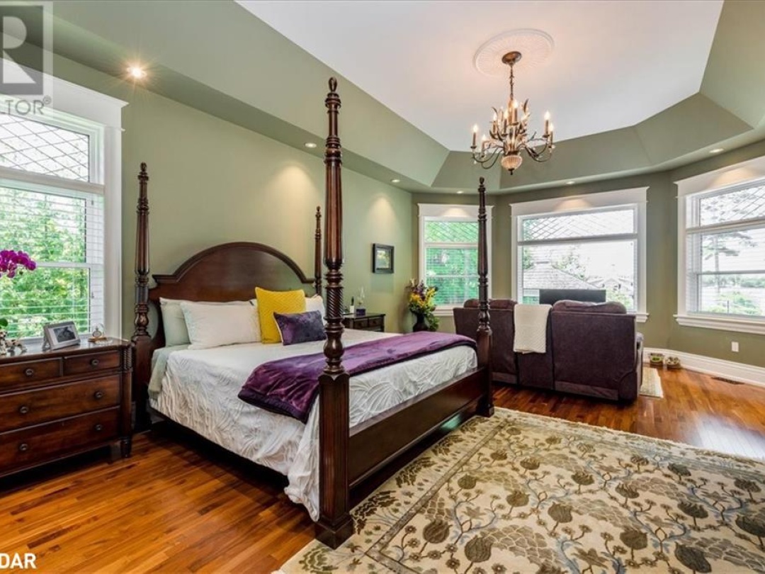 153 Creighton Street S, Lake Simcoe