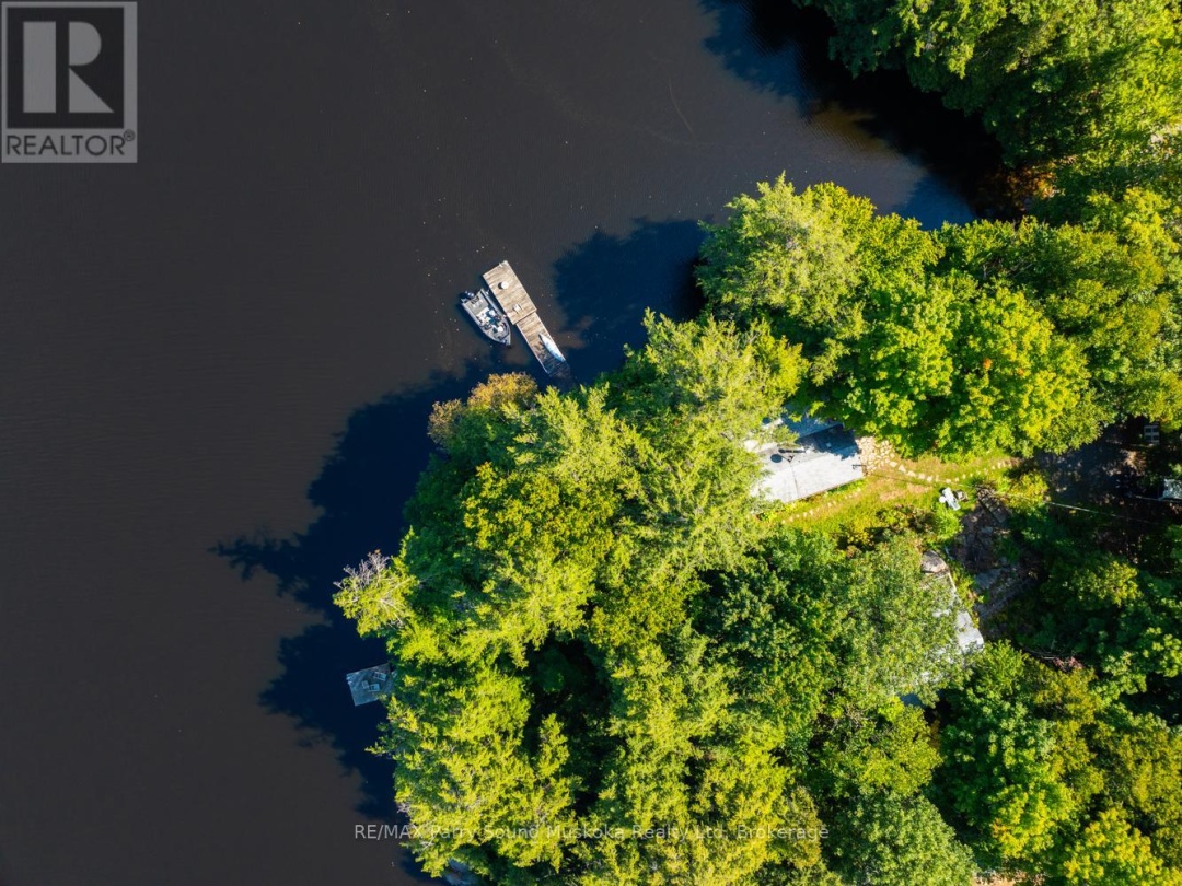 58 Deerfield Road, Manitouwabing Lake