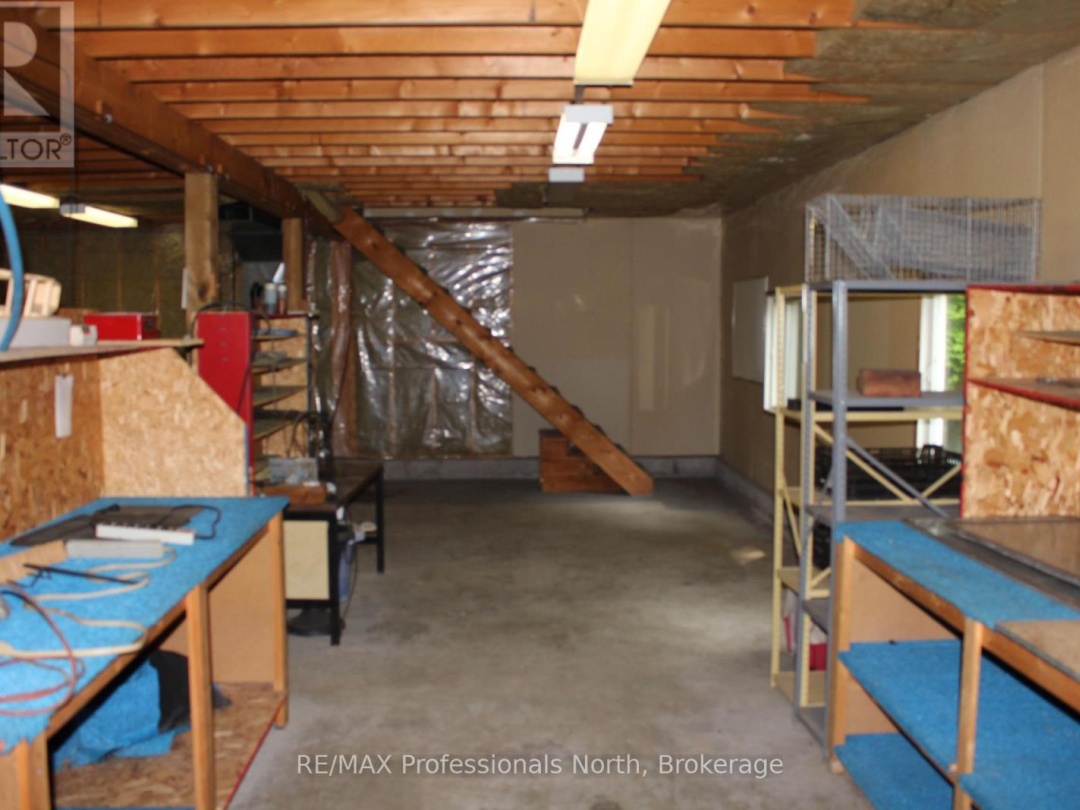 2166 BLAIRHAMPTON ROAD, 