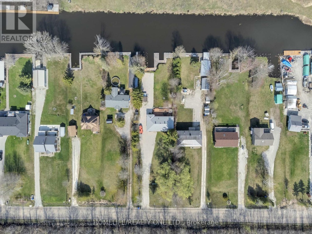 4055 Glen Cedar Drive, Lake Simcoe
