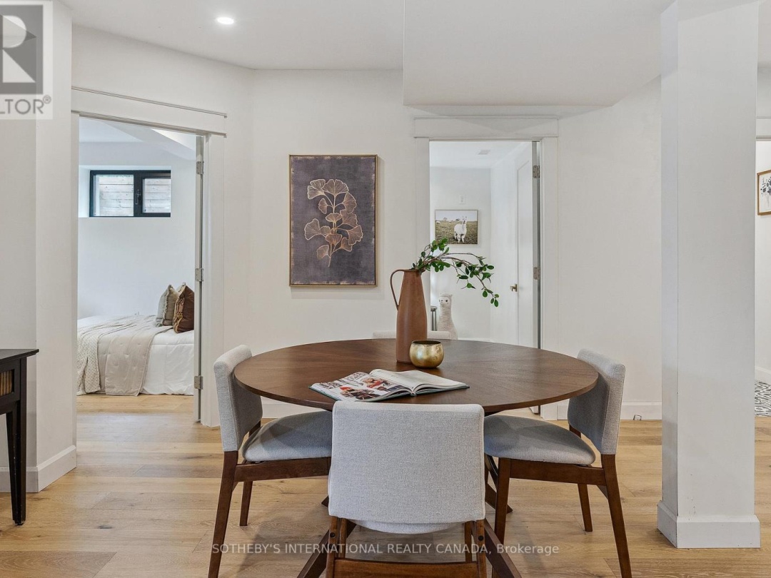 25 SILVER BIRCH STREET, 