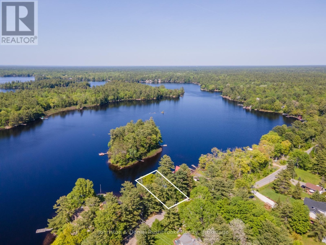 1190 South Morrison Lake Road, Morrison Lake