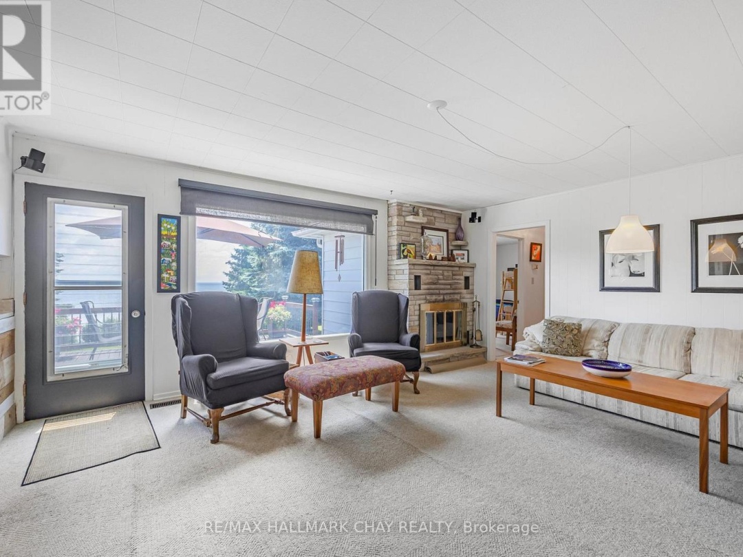 1125 WOODLAND DRIVE, Lake Simcoe