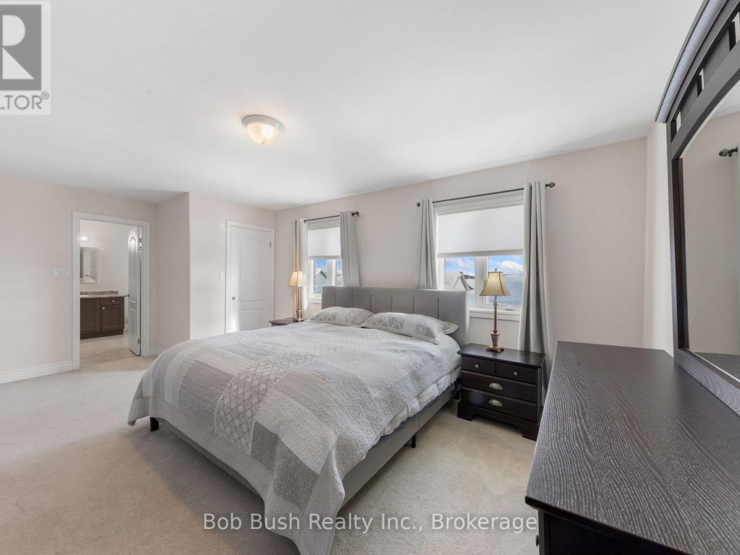 3067 Monarch Drive, Orillia