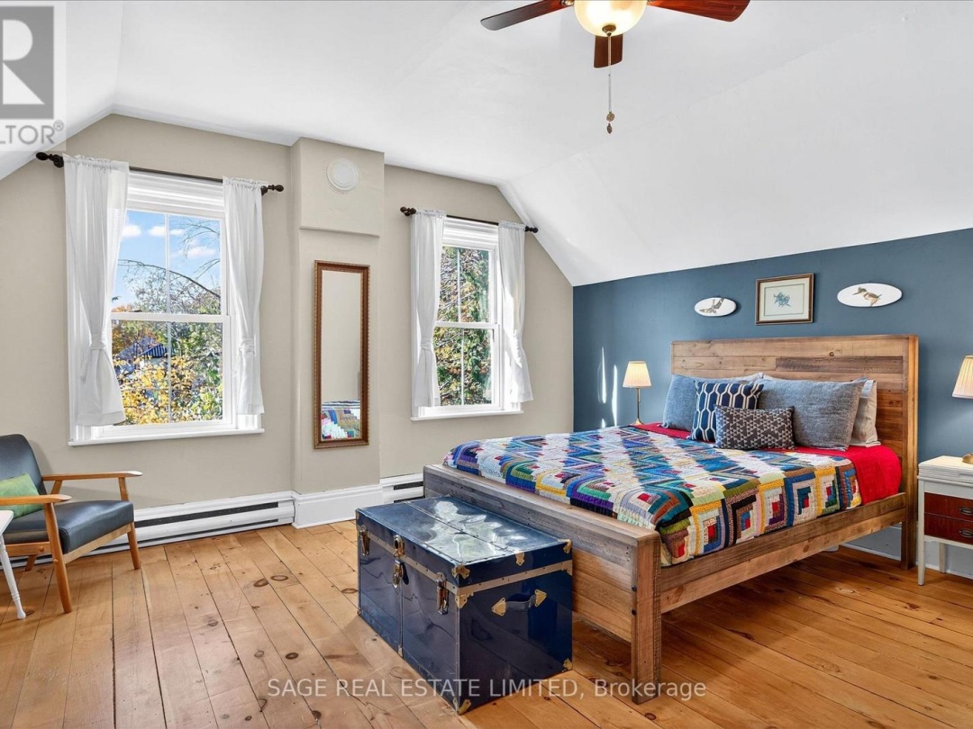 33 NORTH WATER STREET, 