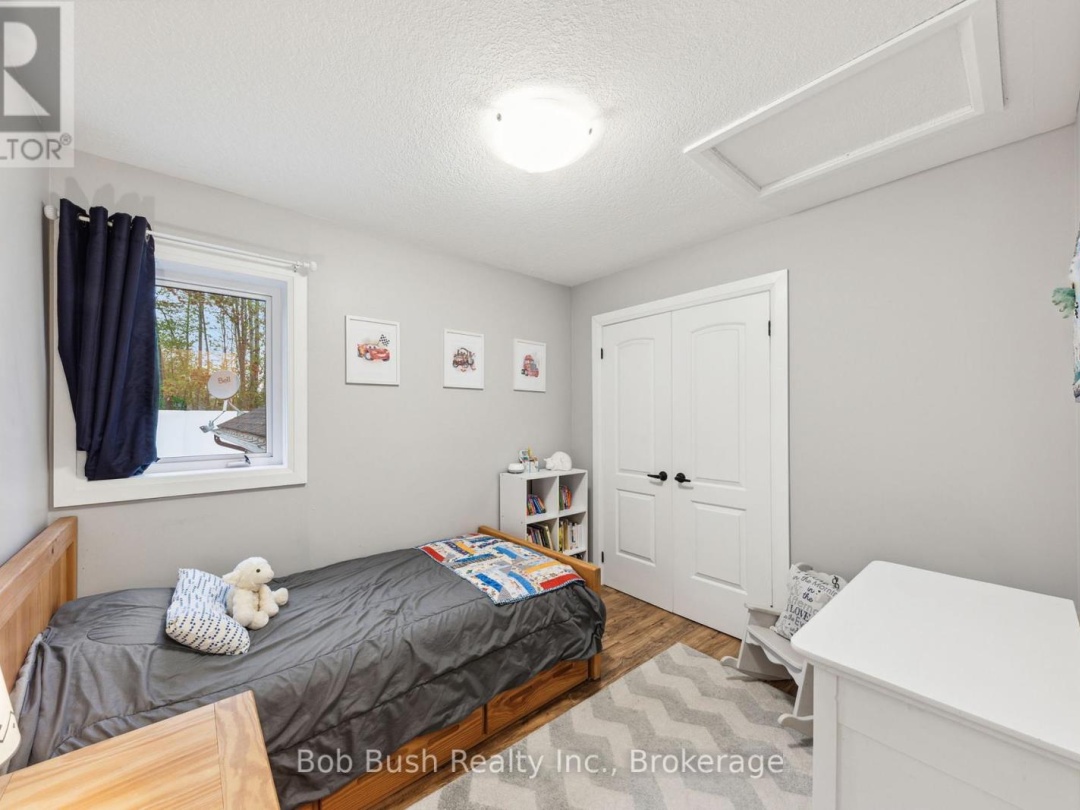 4 Davis Drive, Georgian Bay