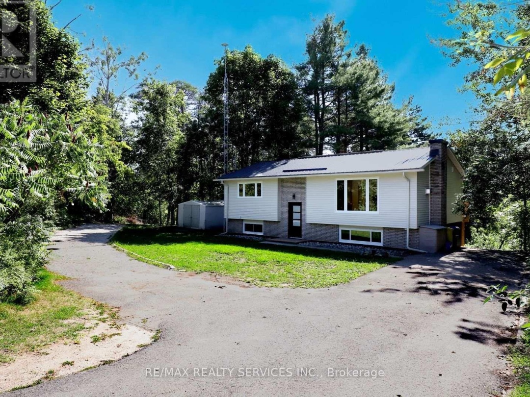 8570 HWY 12, 