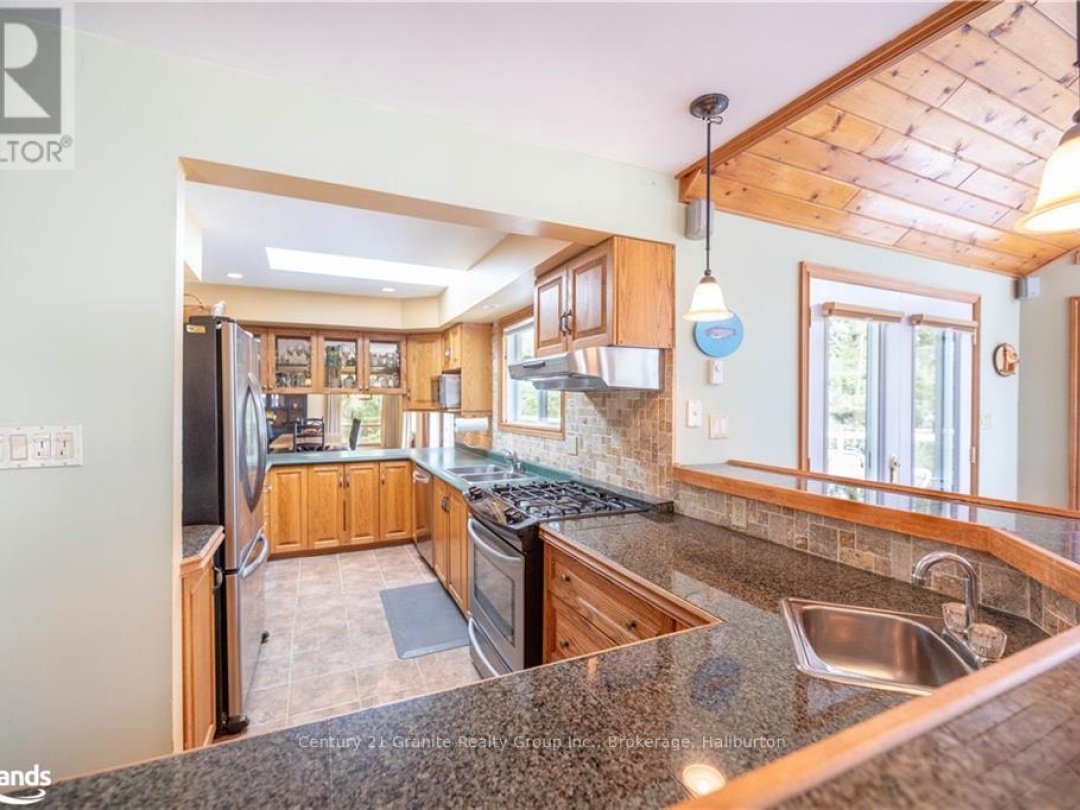 1016 Pegg Drive, Kennisis Lake