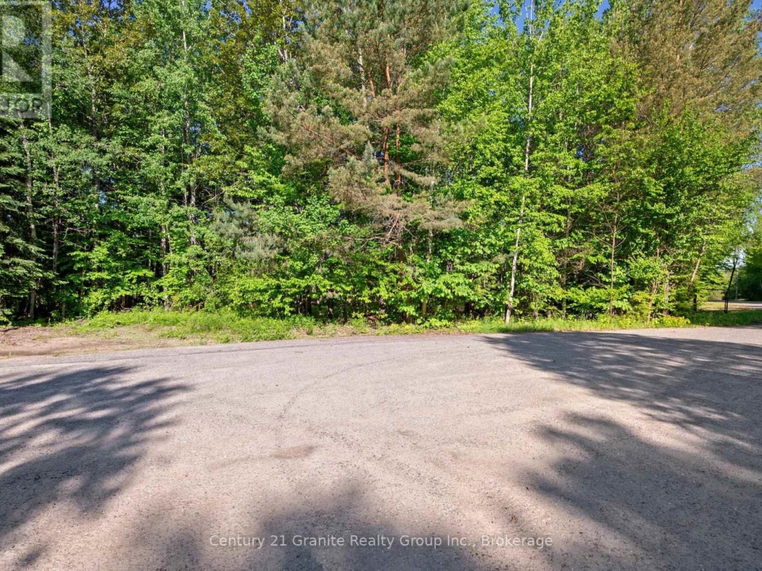 1042 Suburban Court, Gull Lake