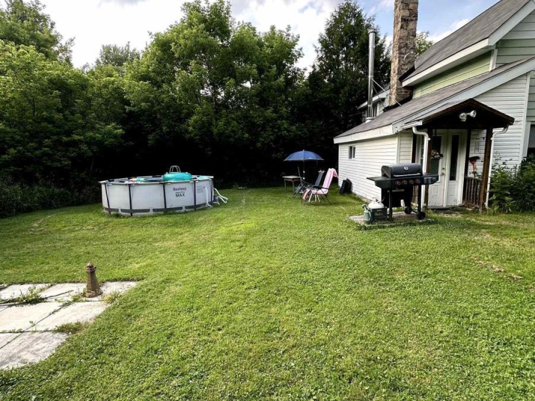 4 STOCKING LANE, 