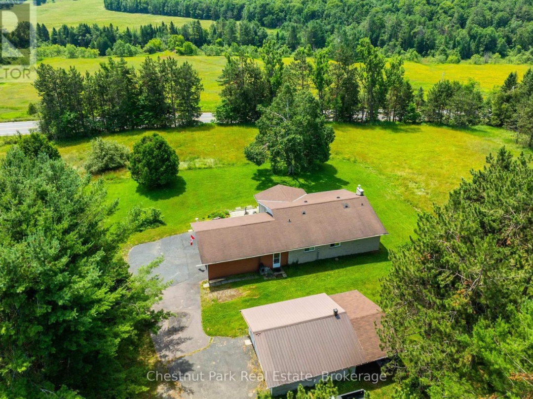 8 DANDELION LANE, 