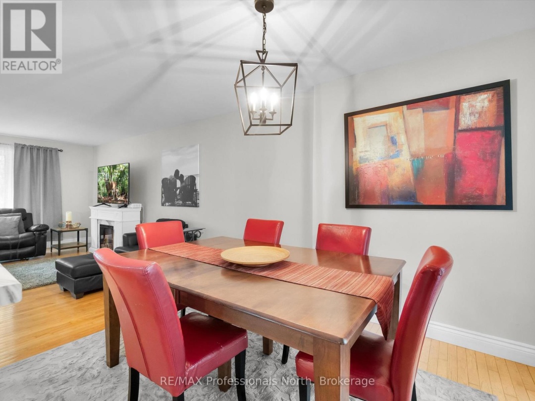 9 BEACON LANE, 