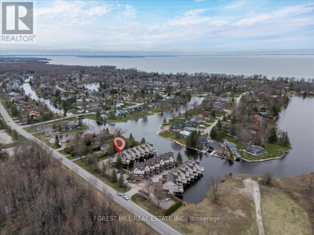 8 - 100 LAGUNA PARKWAY, 