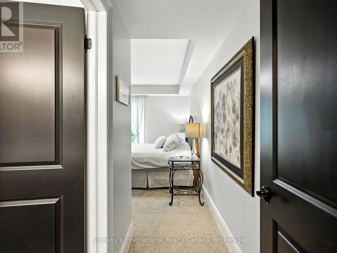 106 - 391 JAMES STREET W, 