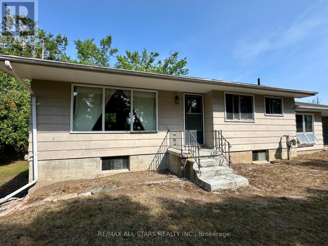 273 COUNTY RD 30, 