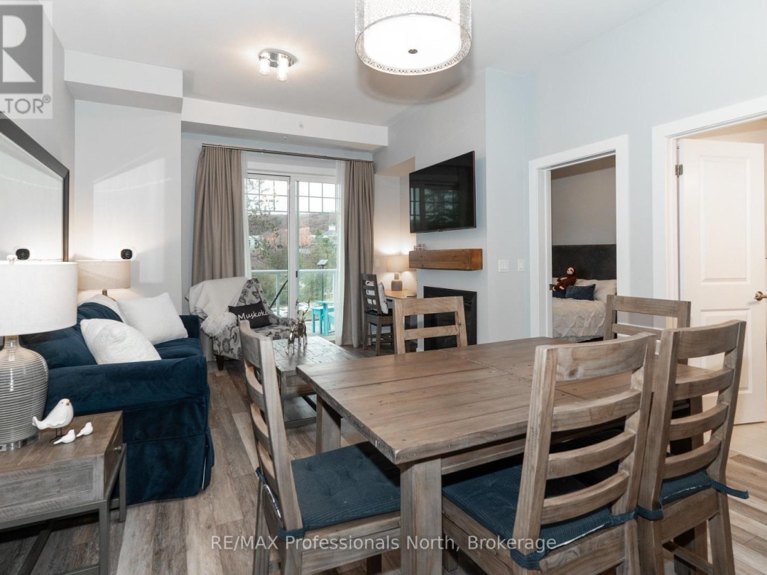 100 - 25 PEN LAKE POINT ROAD, 