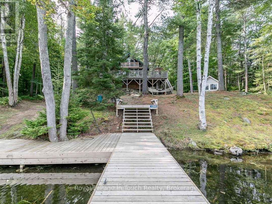 4 Severn River Shore, 