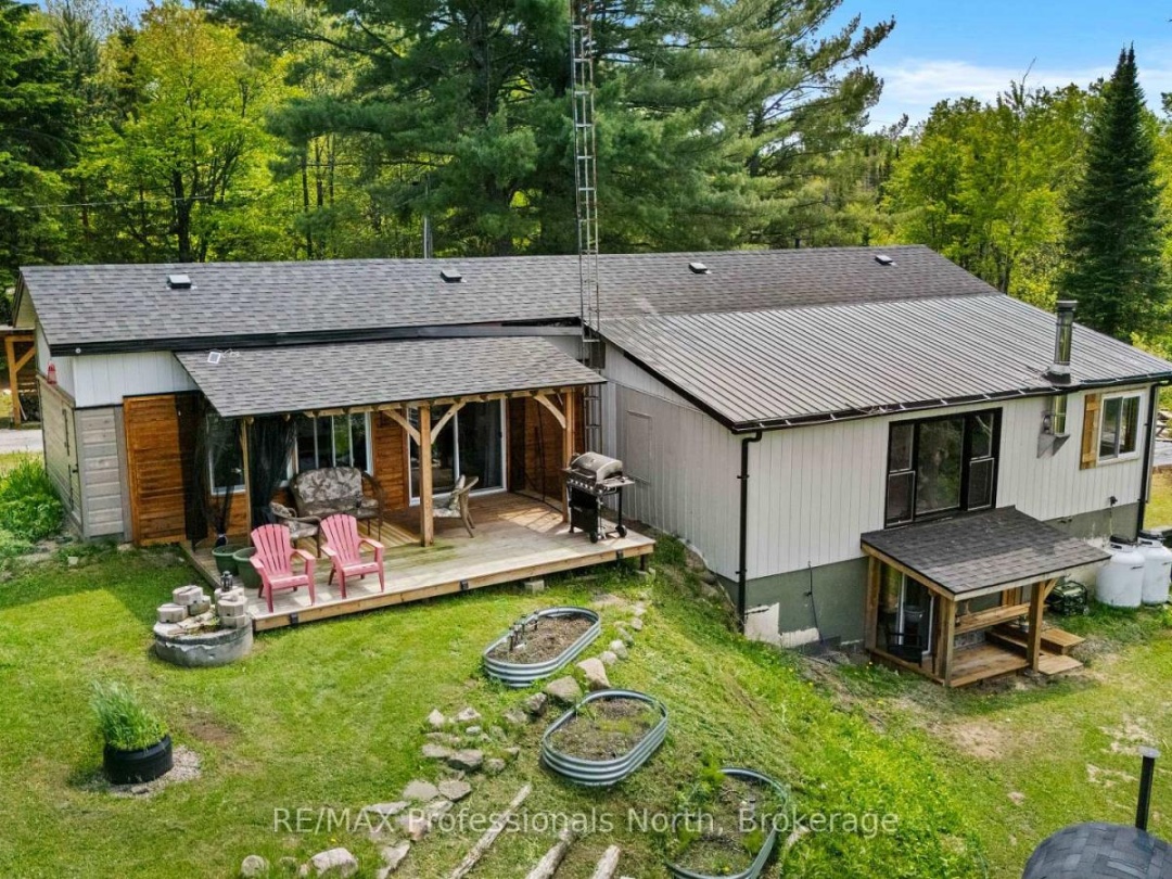 1009 SUMMERVILLE ROAD, 
