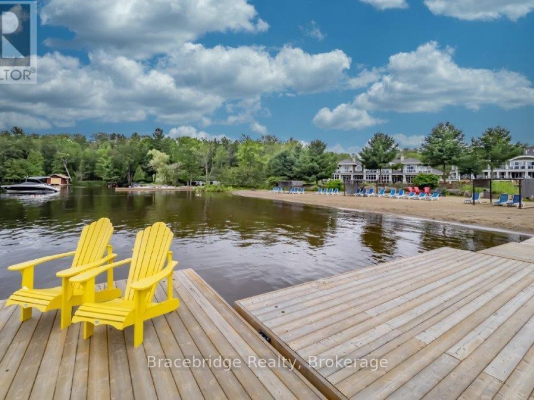G102-C2 - 1869 MUSKOKA ROAD 118 HIGHWAY W, Lake Muskoka