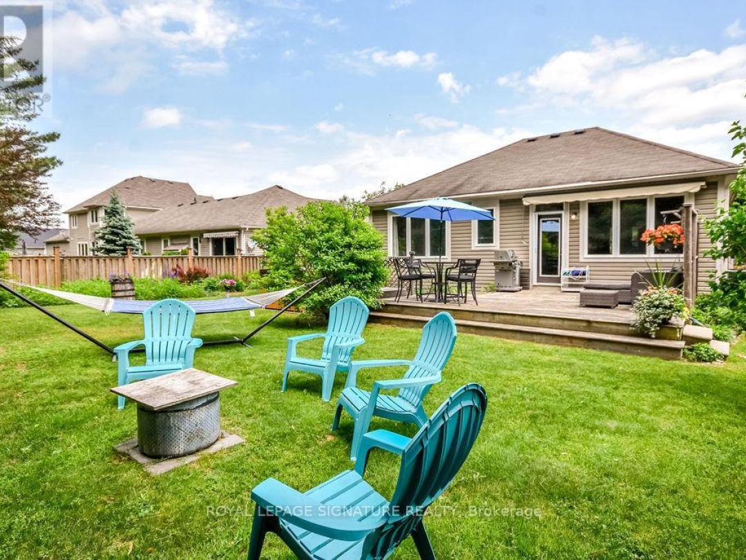 7 WINDSONG CRESCENT, 