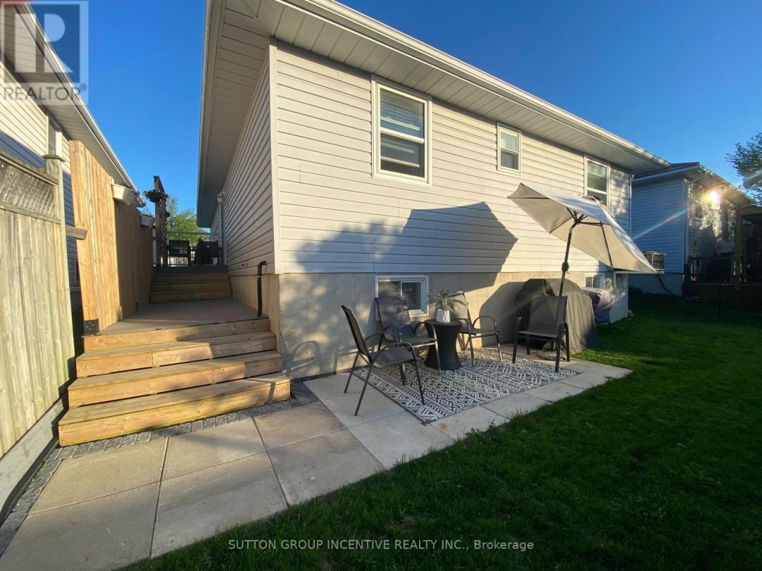 28 Courtney Crescent, Orillia