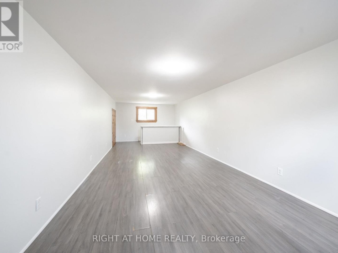 3392 CORONATION AVENUE, 