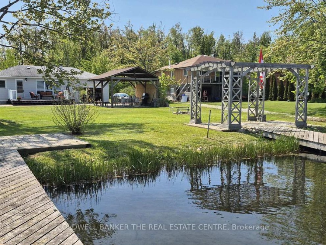 4137 Bayview Avenue, Lake Simcoe