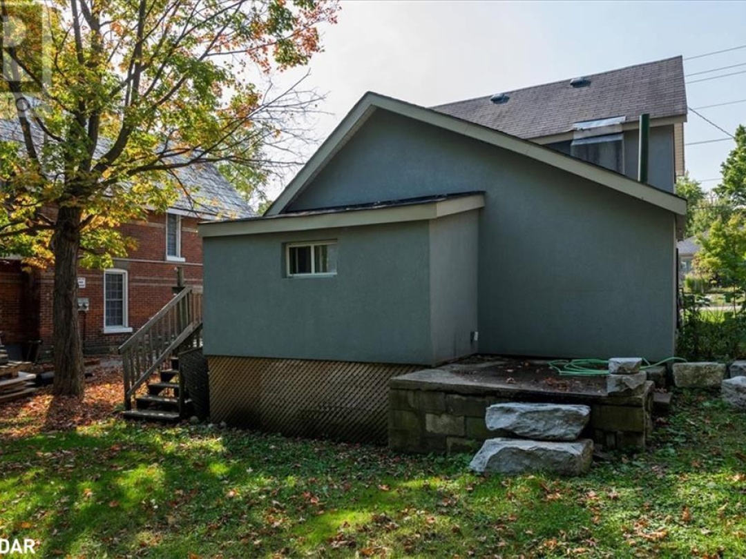 218 WEST Street N, Orillia