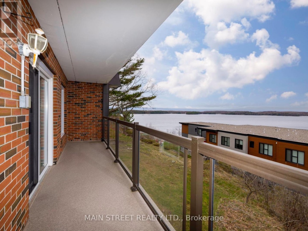 203 200 Beaconview Heights, Georgian Bay