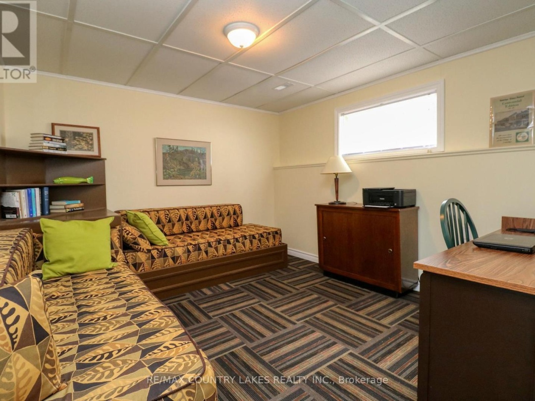 31 Portage Road, Trent-severn Waterway