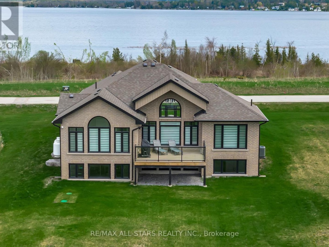 16 AVALON DRIVE, Sturgeon Lake