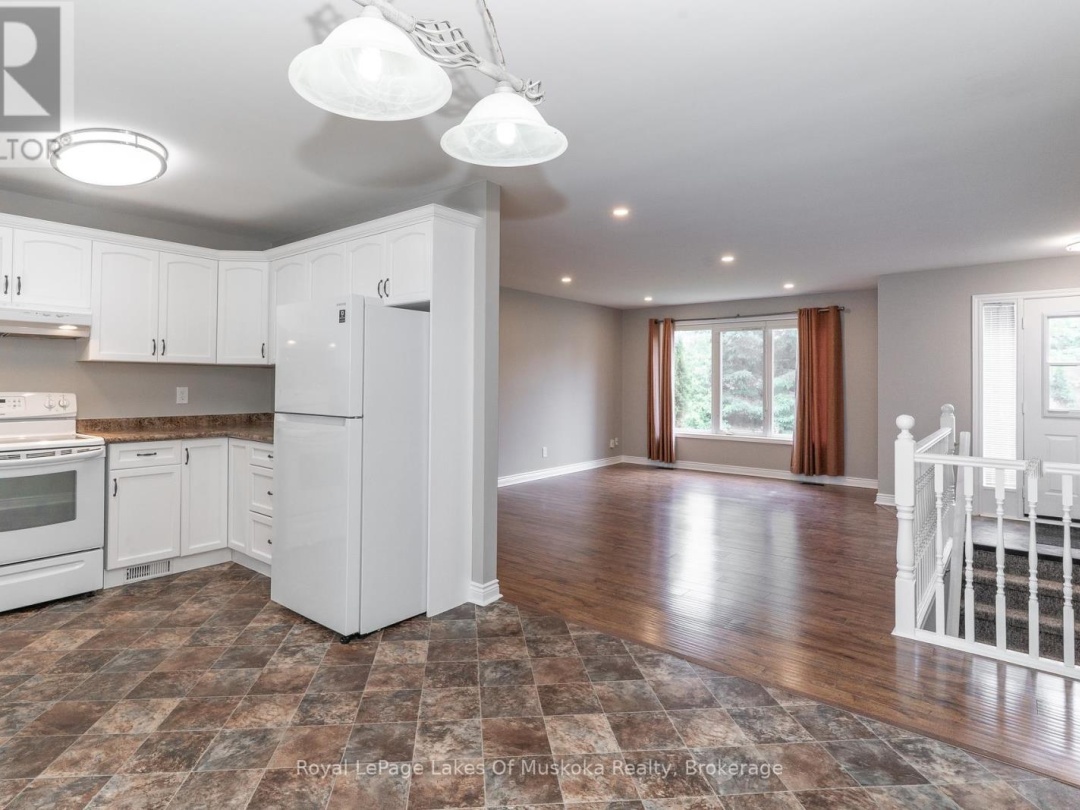 61 TAMARACK TRAIL, 
