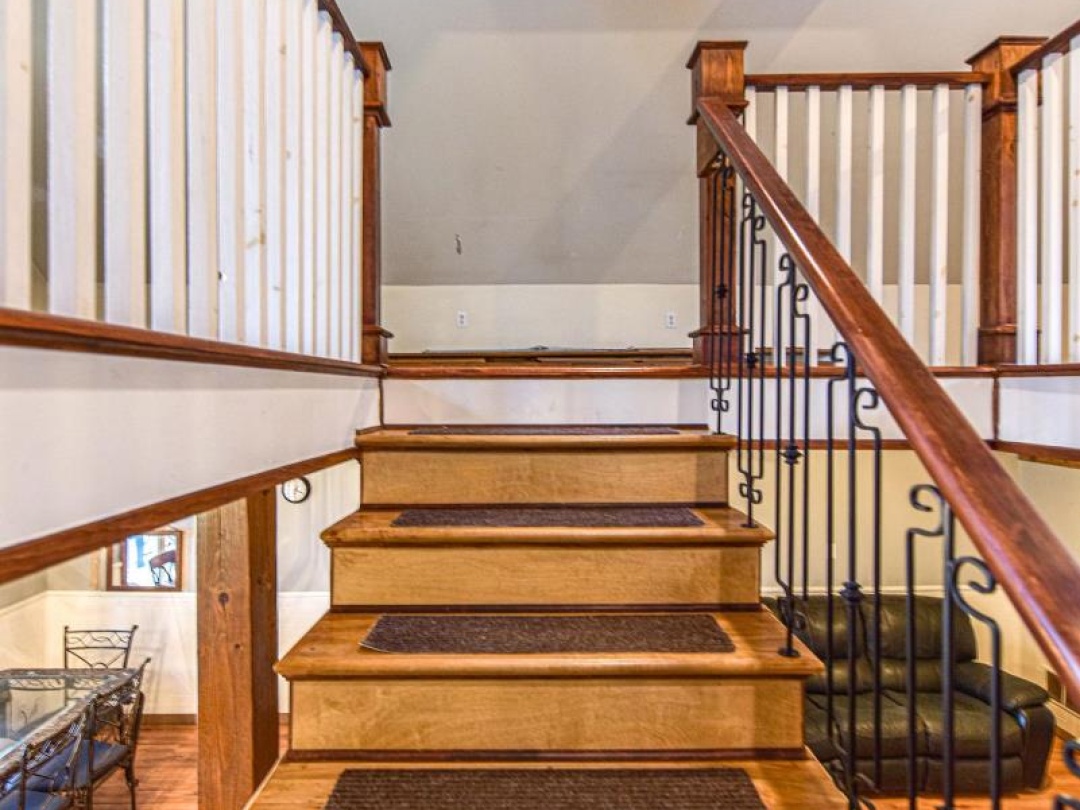 5135 SIDEROAD 25, 