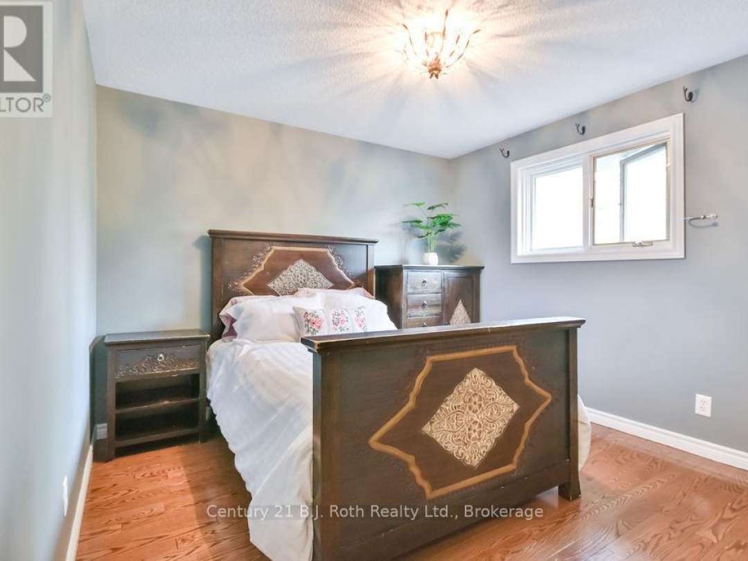 133 YORK STREET, Orillia