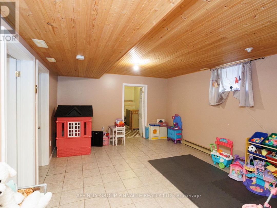 3462 MONCK ROAD, 