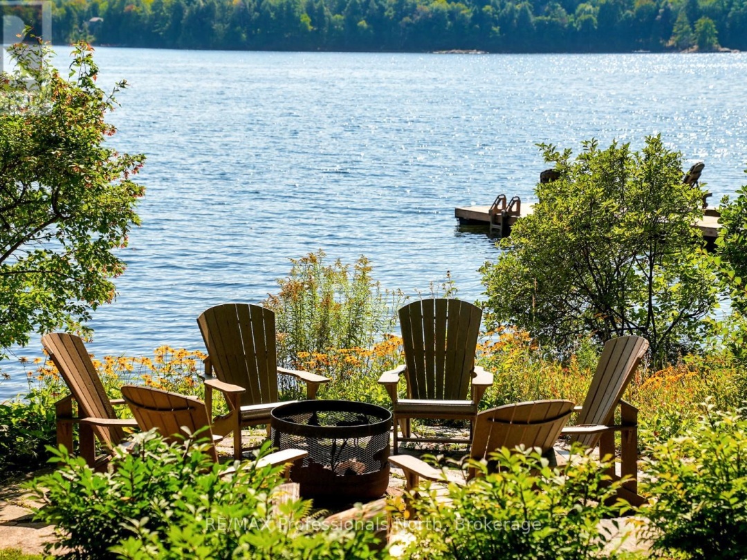 2718 WILKINSON ROAD, Kennisis Lake