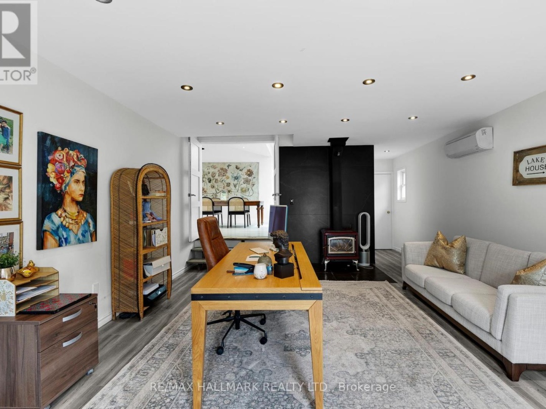 95 Lake Avenue, Lake Simcoe