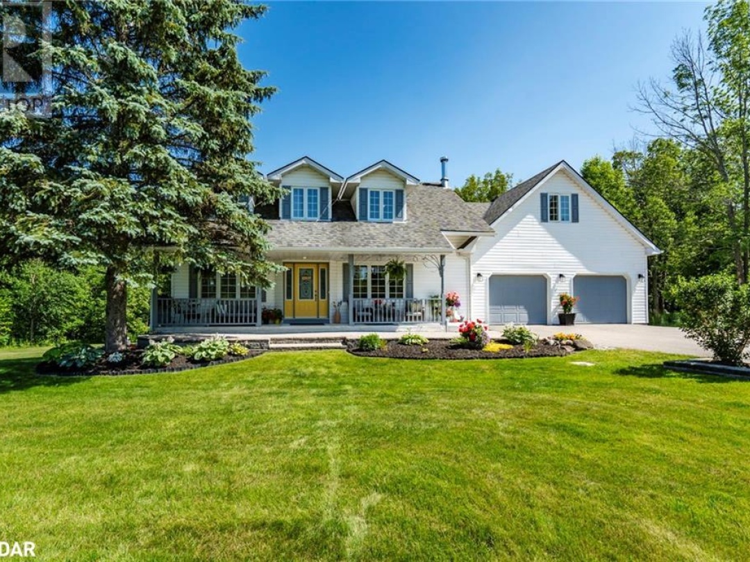 403 MOONSTONE Road E, 