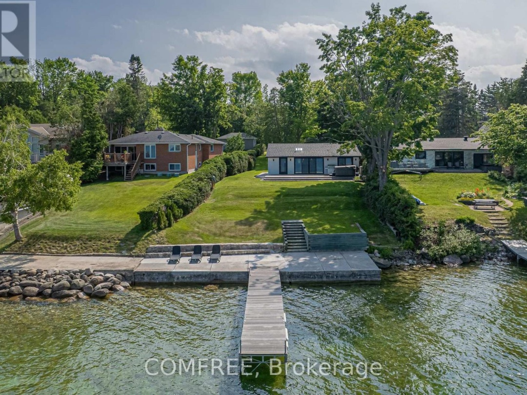 901 WOODLAND DRIVE, 