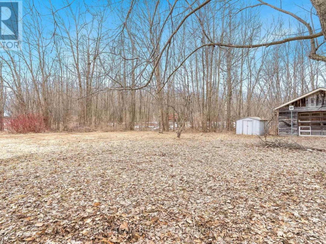 4076 Airport Road, Ramara