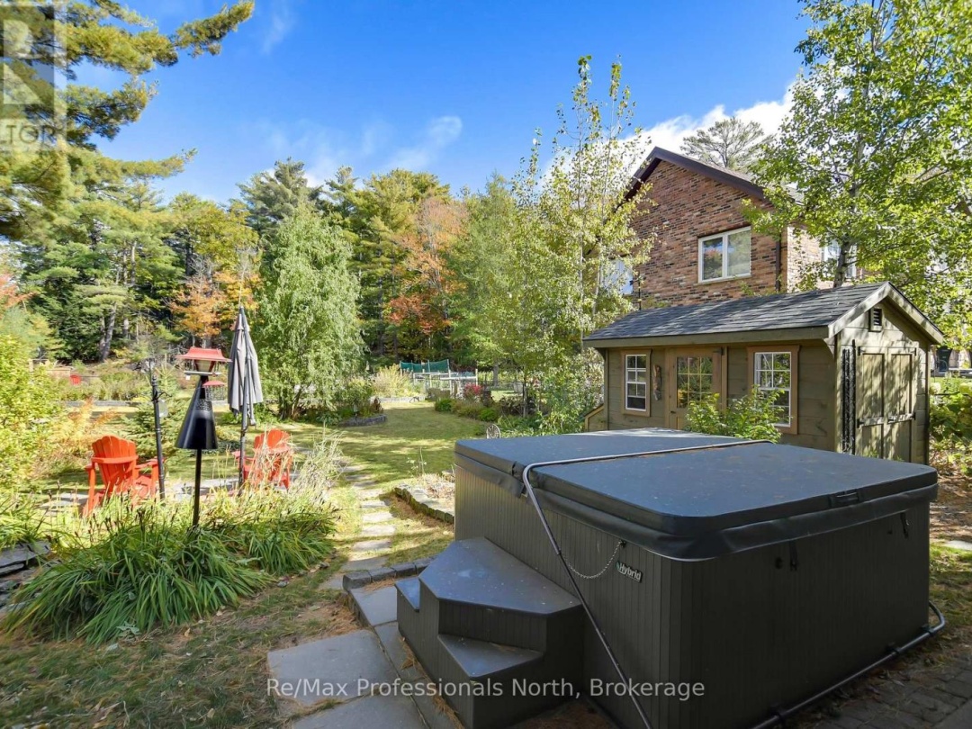 324 Bethune Drive N, Gull Lake
