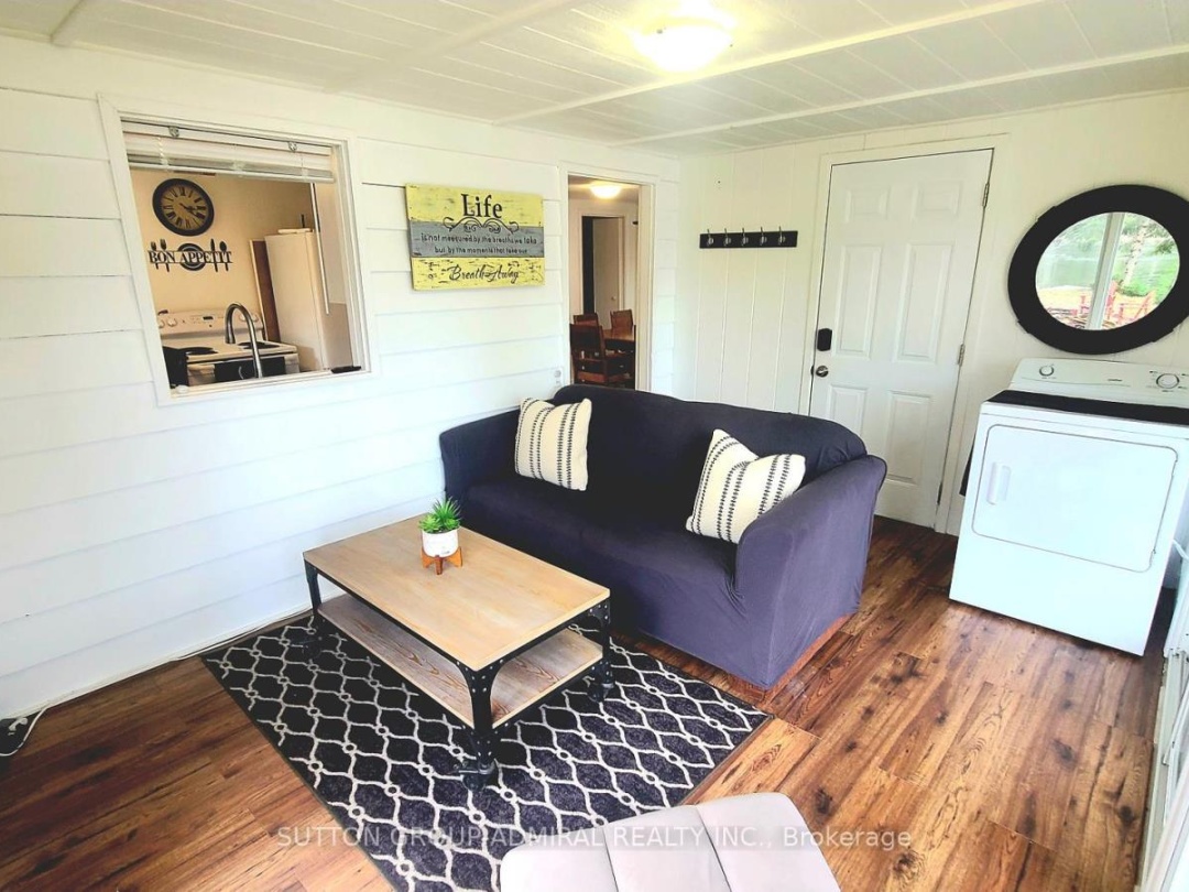 1047 Colony Trail, Lake Muskoka