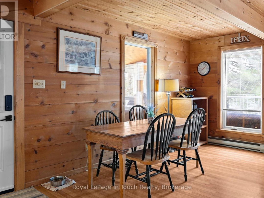 1472 Otter Point Road, Gloucester Pool
